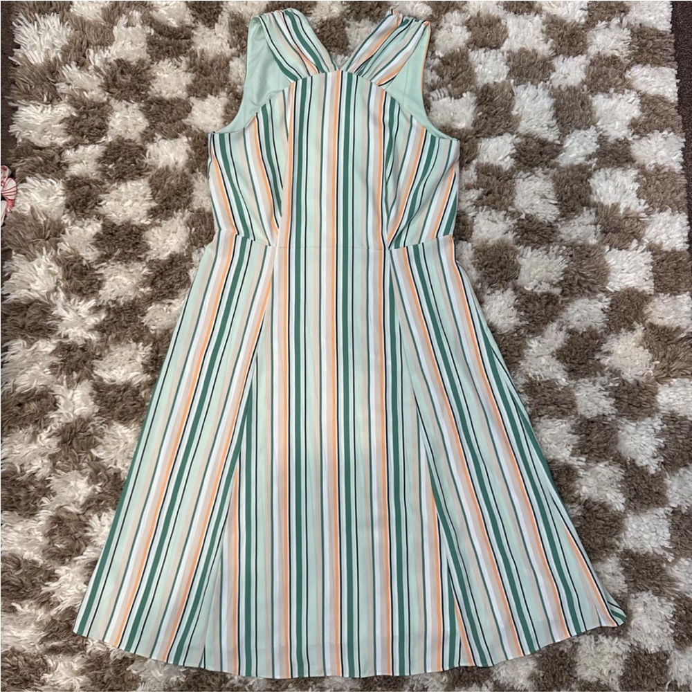 Ann Taylor Factory Elegant Green Dress